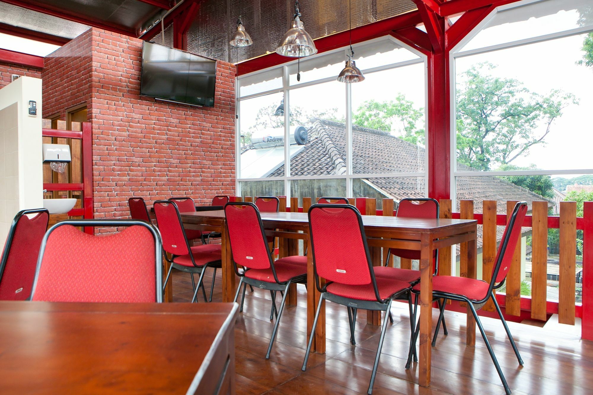 Reddoorz Plus Near Riau Street Bandung Luaran gambar